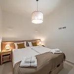 Luxury And Extraordinary In El Higueron Appartamento *